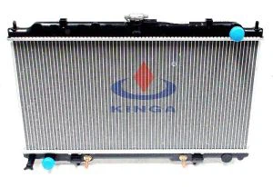 AUTO PARTS ALUMINIUM RADIATORS FÖR NISSAN SUNNY 2002 2 AT