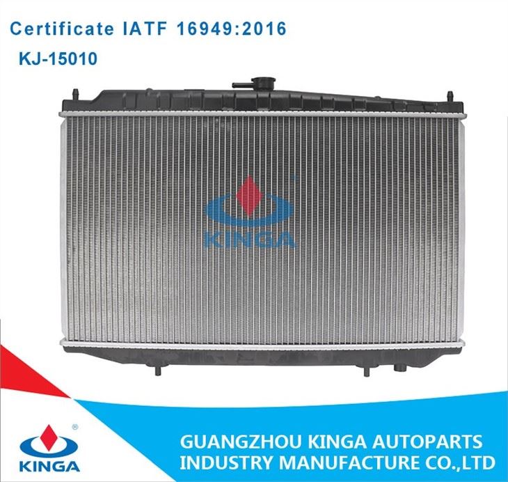 Plastic Aluminum Brazed Radiator For Nissan BLUEBIRD`93-98 U13 MT